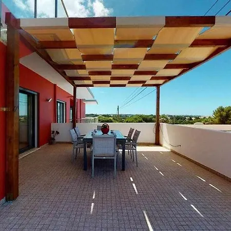 Villa Malmequer By Fhr Private Quarteira